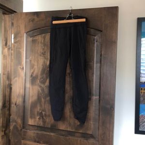 lululemon size 6 pants with Mesh detail